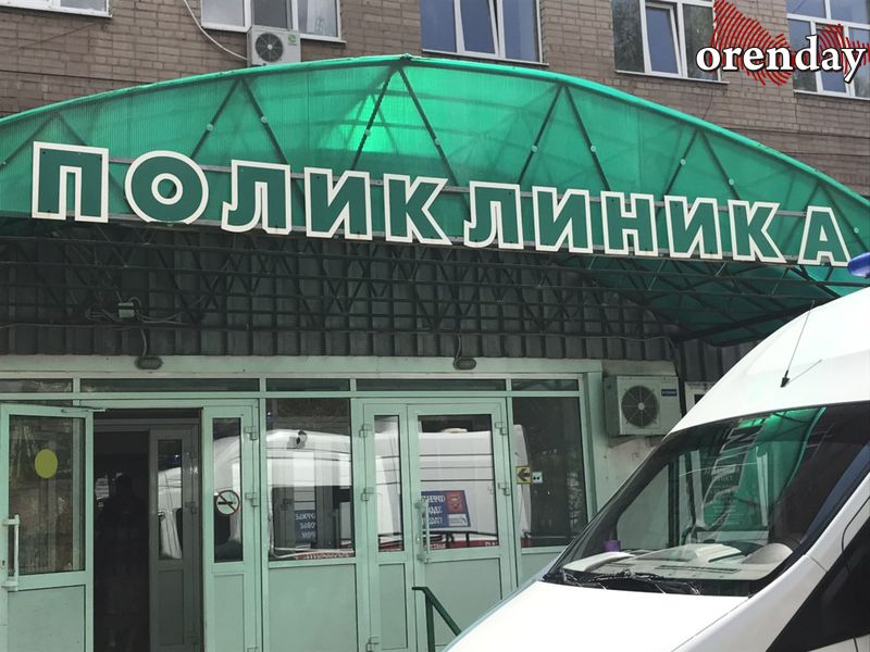 В Оренбурге водители поликлиники просят доплаты в связи с Covid-19