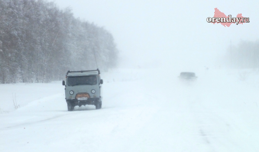 Оренбургских водителей предупредили о сильном тумане