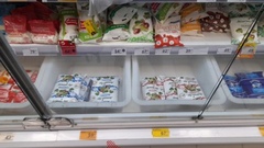 В Оренбурге на прилавках сетевых магазинов стало меньше местного молока