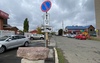 На пересечении улиц Ипподромной и Аксакова в Оренбурге невозможно нормально парковаться